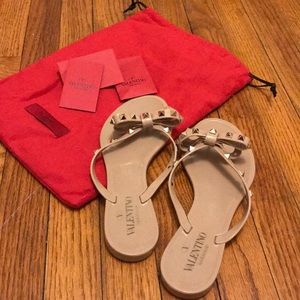 Valentino Garavani Rockstud Sandals-Size 9 US Nude